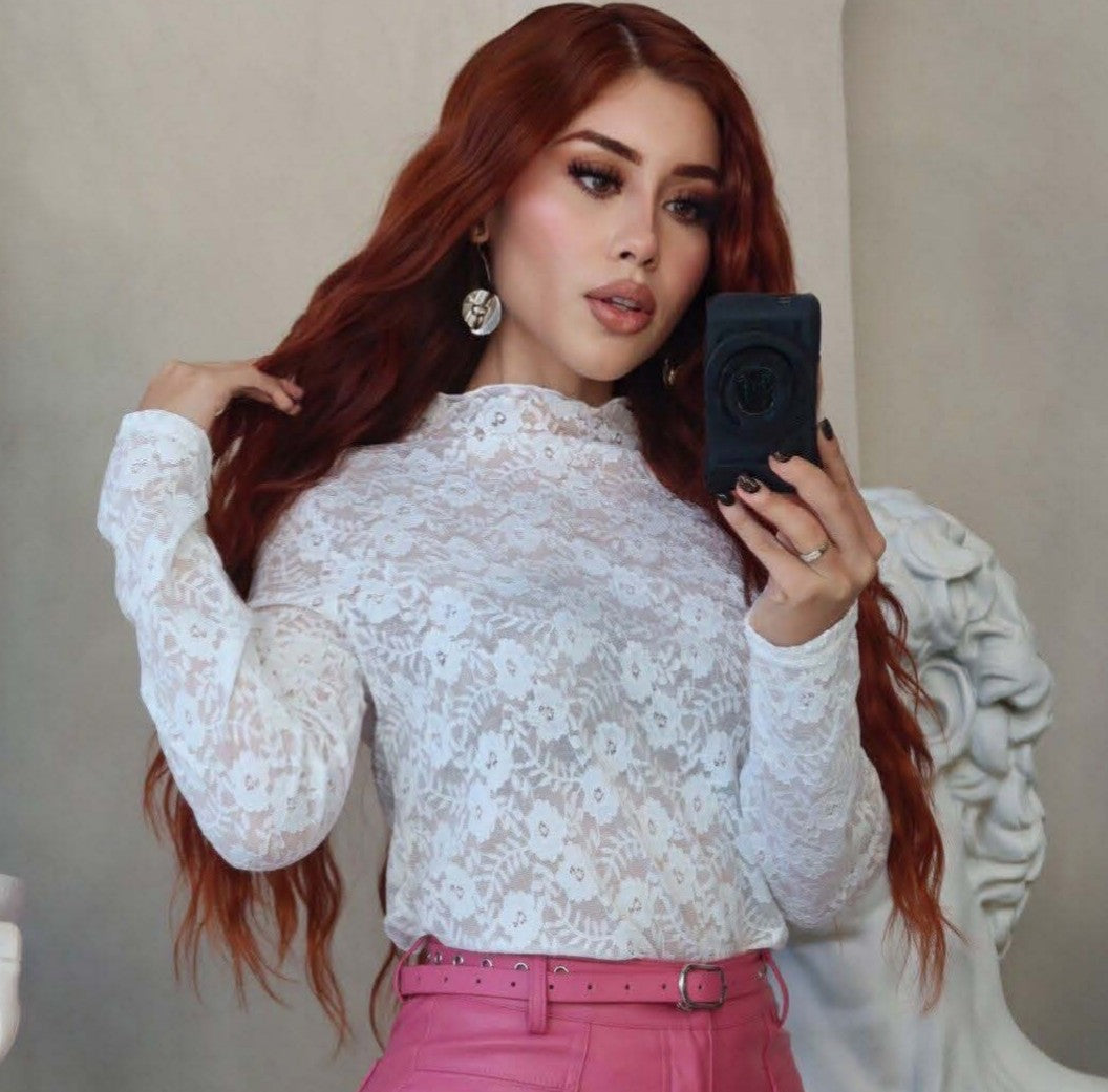 Blusa crochet transparente