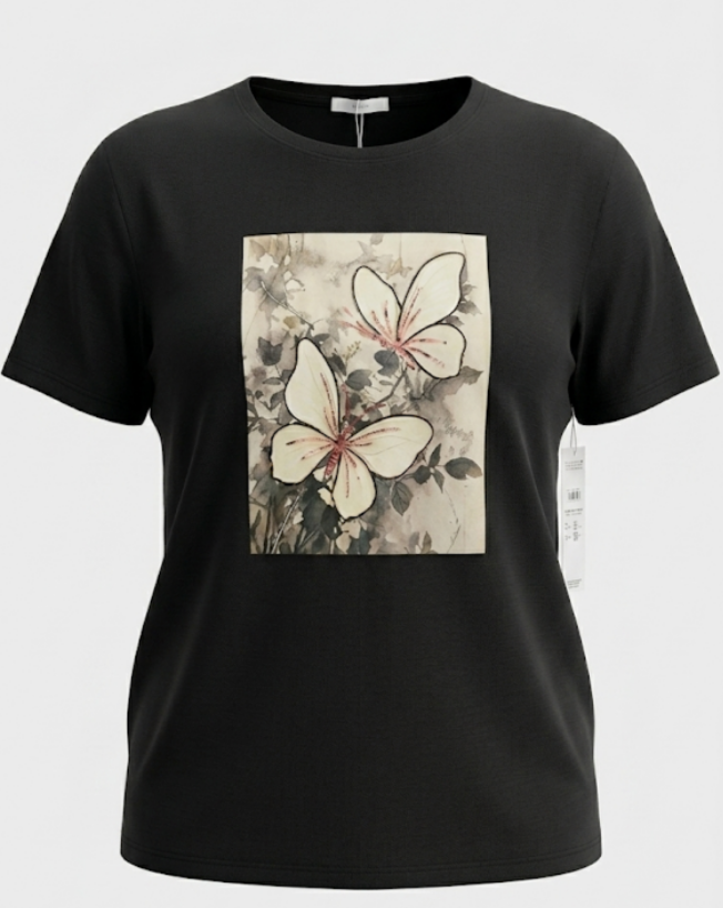Playera con estampado de mariposas